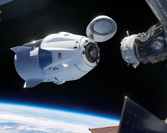 Vaisseau SpaceX amarré à la Station Spatiale Internationale